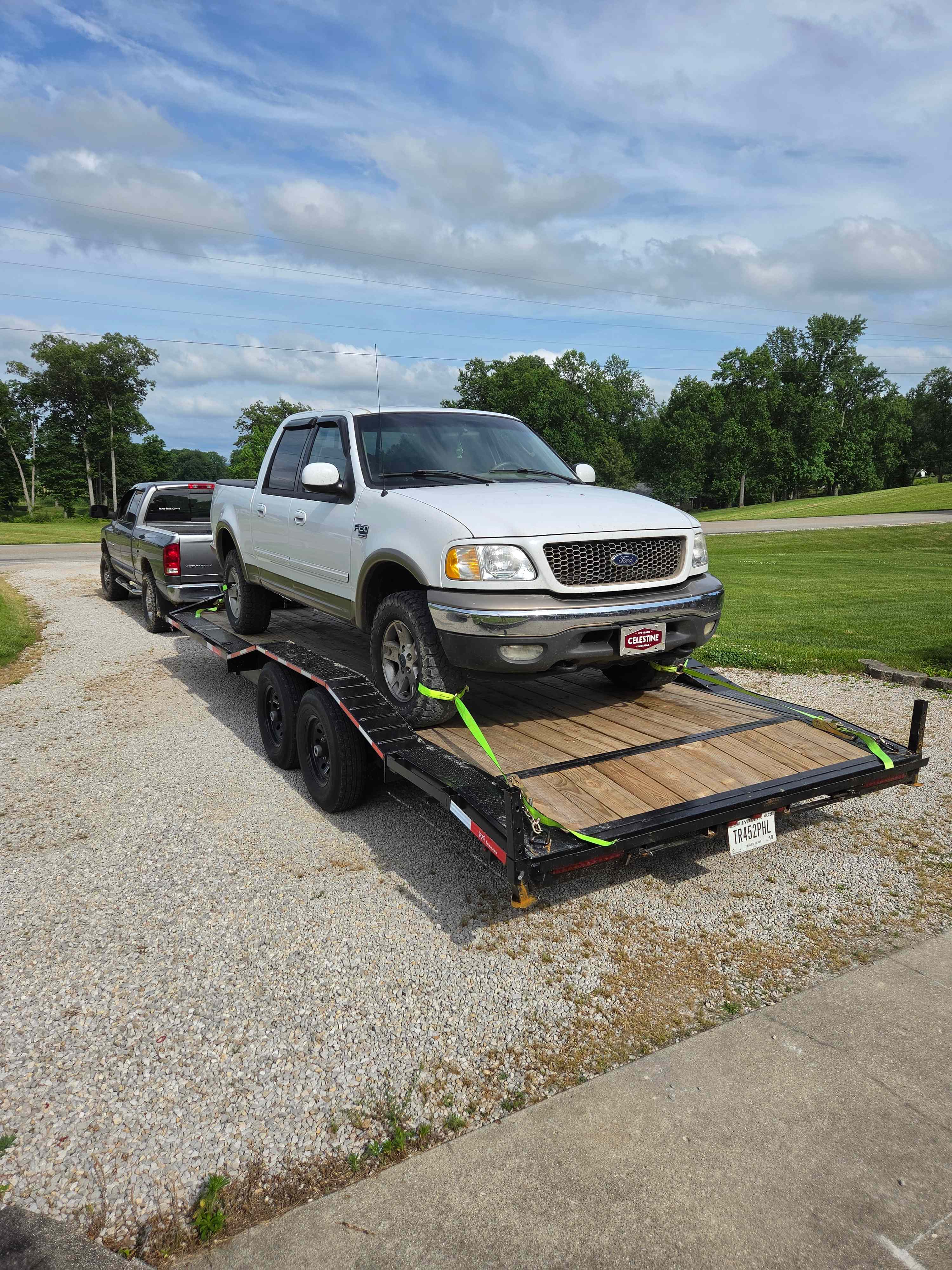 14k 22 Foot Drive Over Fender Car Hauler thumbnail 9